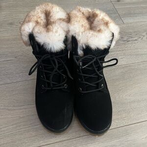 Snow boots for women